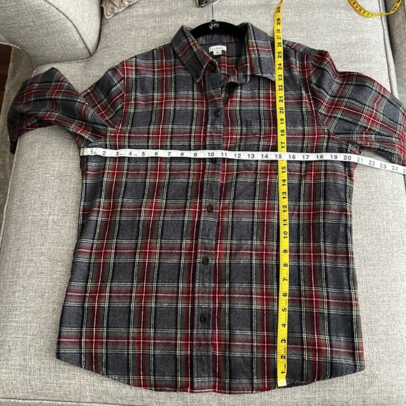 LL Bean Scotch Plaid Flannel Button Down Shirt - Picture 4 of 7